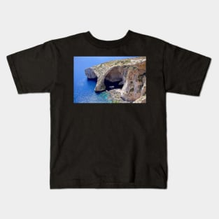 Qrendi, Wied iz-Zurrieq, Malta. Kids T-Shirt